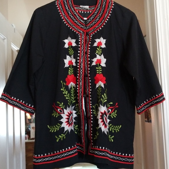 Vintage Tops - 70's Vintage Embroidered Blouse